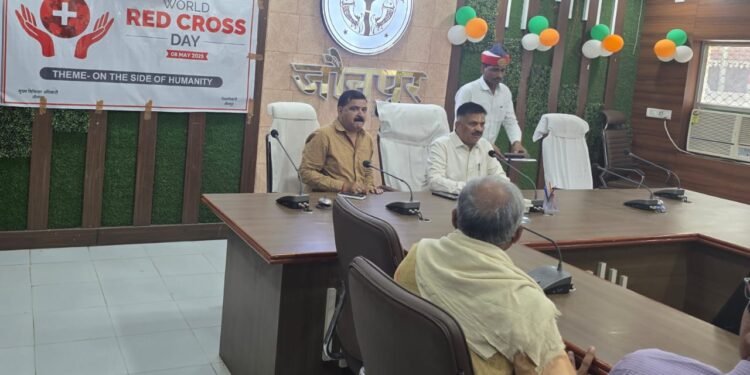 विश्व रेड क्रॉस दिवस पर मानवता के पक्ष में संगोष्ठी संपन्न