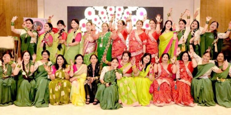 एक वृक्ष मां के नाम ‘ लगाकर देखभाल करने की लिया शपथ