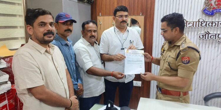 शिक्षक पर जानलेवा हमला करने वाले हमलावरों को जल्द करे गिरफ्तार – अमित सिंह