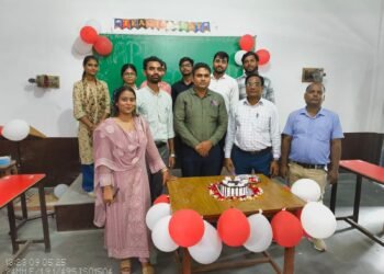 शिक्षा, सिद्धांत और व्यवहार के बिना जीवन व्यर्थ… डॉ आशुतोष त्रिपाठी