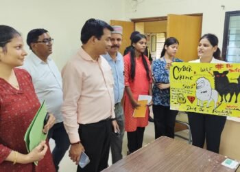 डिजिटल दुनिया में सतर्क रहे, सुरक्षित रहे: चित्रा