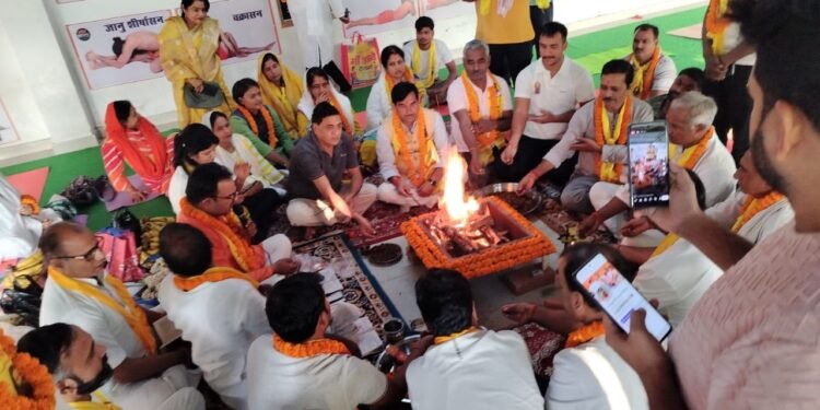 योग शिक्षक प्रशिक्षण शिविर का समापन