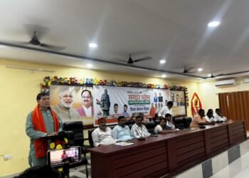 सरदार पटेल के योगदान व संकल्प को जन-जन तक पहुँचाये : ए के शर्मा