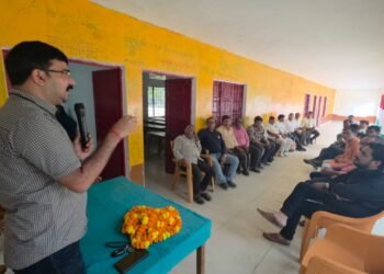 टेट अनिवार्यता के खिलाफ 24 नवंबर को दिल्ली कूच करेंगे शिक्षक:अमित