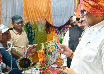 सुखद है युवा उद्यमियों की स्वदेशी मेले में सहभागिता : कृपाशंकर सिंह