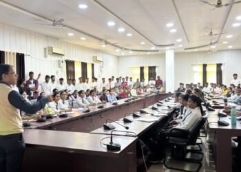 आधुनिक युग में ज्ञान नहीं, कौशल है असली पूंजी: प्रो. प्रदीप