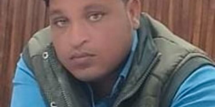 तेज रफ्तार कार के टक्कर से बाइक सवार युवक की मौके पर मौत