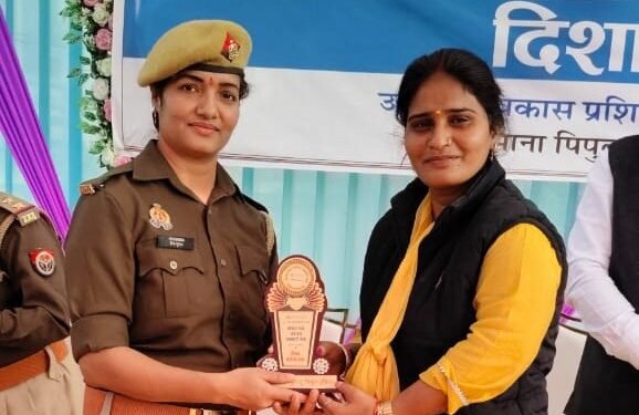 मिशन शक्ति अभियान के तहत किया गया जागरूक 