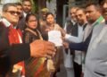 कांग्रेसियों ने महामहिम राष्ट्रपति को संबोधित ज्ञापन जिलाधिकारी को सौंपा