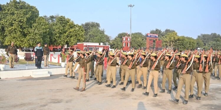 गणतंत्र दिवस पर नारी शक्ति का प्रदर्शन: महिला सशक्तिकरण थीम पर होगी वाराणसी पुलिस की भव्य परेड
