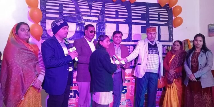 निरन्तर लक्ष्य की तरफ बढ़ने से ही सफलता मिलती है- एन एन पाठक