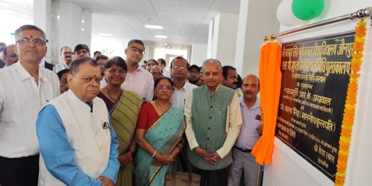 पुस्तकालय ही विद्यार्थियों का सच्चा मार्गदर्शक-जस्टिस आर. के. अग्रवाल