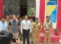 जिलाधिकारी ने जिला कारागार का किया औचक निरीक्षण