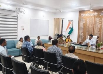 जिला स्तरीय स्थायी समिति की बैठक सम्पन्न, पत्रकार हितों और फेक न्यूज पर हुई अहम चर्चा