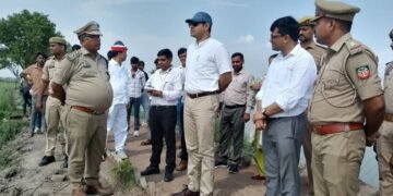 गुज़र ताल के सौंदर्यीकरण एवं पर्यावरण संरक्षण पर जिलाधिकारी ने किया निरीक्षण