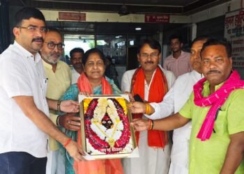 कैशलेस चिकित्सा सुविधा से शिक्षकों को मिलेगा बड़ा संबल: सीमा द्विवेदी