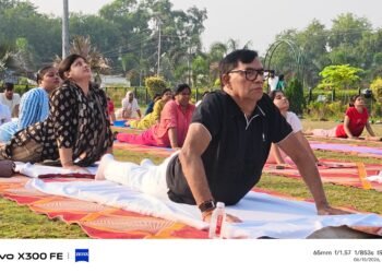 योग को जीवनशैली का हिस्सा बनाएं: कृपा शंकर सिंह