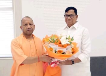 जौनपुर की मिट्टी के लाल ने कर्मठता और जनसेवा से रचा देशव्यापी लोकप्रियता का इतिहस