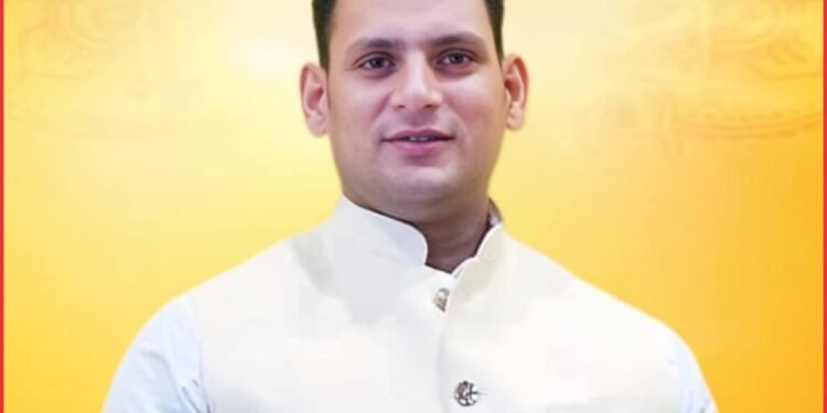 डोभी ब्लॉक प्रमुख पद की चर्चाओं के बीच युवा भाजपा नेता मुकेश सिंह ने बढ़ाई सक्रियता