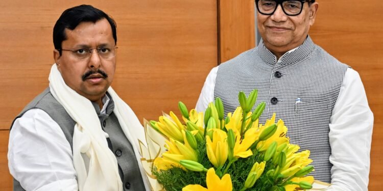 राष्ट्रीय अध्यक्ष नितिन नवीन से मिले कृपाशंकर सिंह