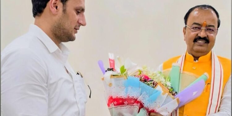 उपमुख्यमंत्री से मिले भाजपा नेता मुकेश सिंह राजपूत, डोभी के विकास पर हुई चर्चा