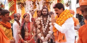 फूलों की बारिश के बीच ज्ञान प्रकाश सिंह ने किया कांवड़ यात्रा का शुभारंभ