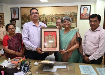 तकनीक आधारित, छात्र-केंद्रित विश्वविद्यालय बनाने की प्राथमिकता : प्रो. राकेश कुमार सिंह