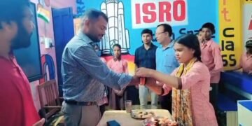 जिला बेसिक शिक्षा अधिकारी समीर के आगमन से बच्चों में दिखा उत्साह