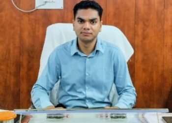 ज्वाइंट मजिस्ट्रेट शुभांशु कटियार ने संभाली मछलीशहर तहसील की कमान