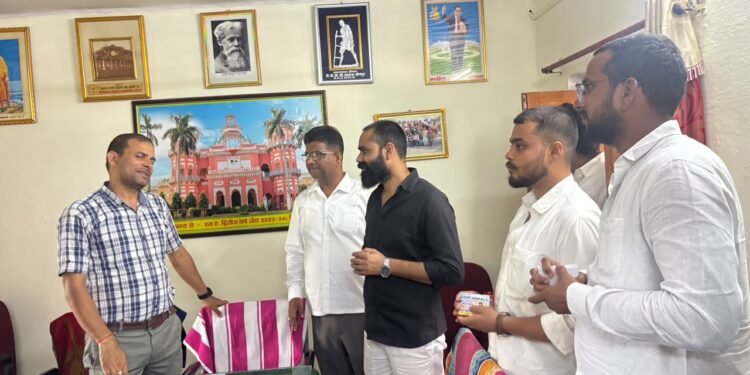रंजीत यादव ने जौनपुर के महाविद्यालयों में किया जनसंपर्क,