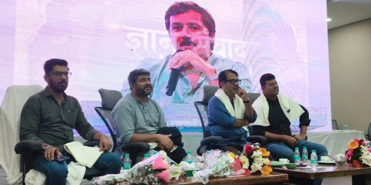 लक्ष्य के प्रति समर्पण, अनुशासन और सही रणनीति के साथ निरंतर मेहनत से मिलती है सफलता: अवध ओझा