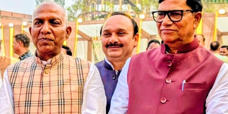 विद्यासागर सोनकर को राज्यसभा का टिकट मिलने पर कृपाशंकर सिंह ने दी बधाई